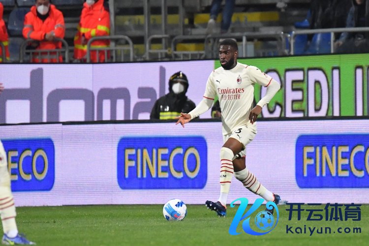 意媒：米兰舒畅让尤文2000万欧先租后买托莫里，但更思卖到国际